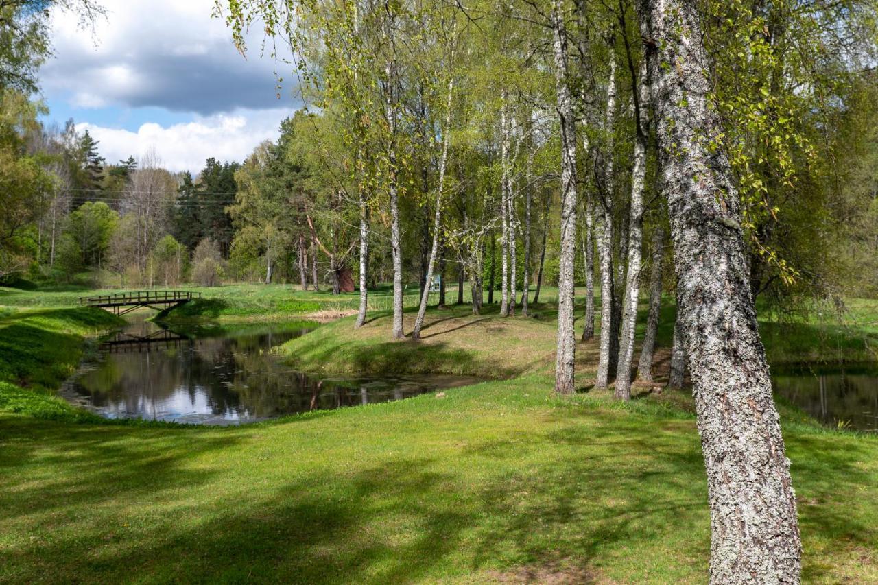 Brivdienu Maja Vejini Straupe Exterior foto